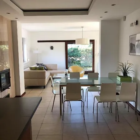 Dla 8 Osob Ok. 120m W Gaski, Wybrzeze Morza Baltyckiego W Polsce Gąski